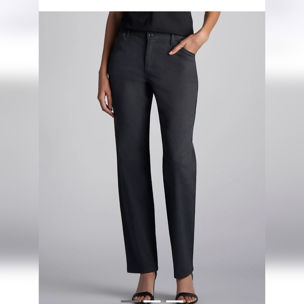 Lee Straight Leg Relaxed Fit Pants in Charcoal